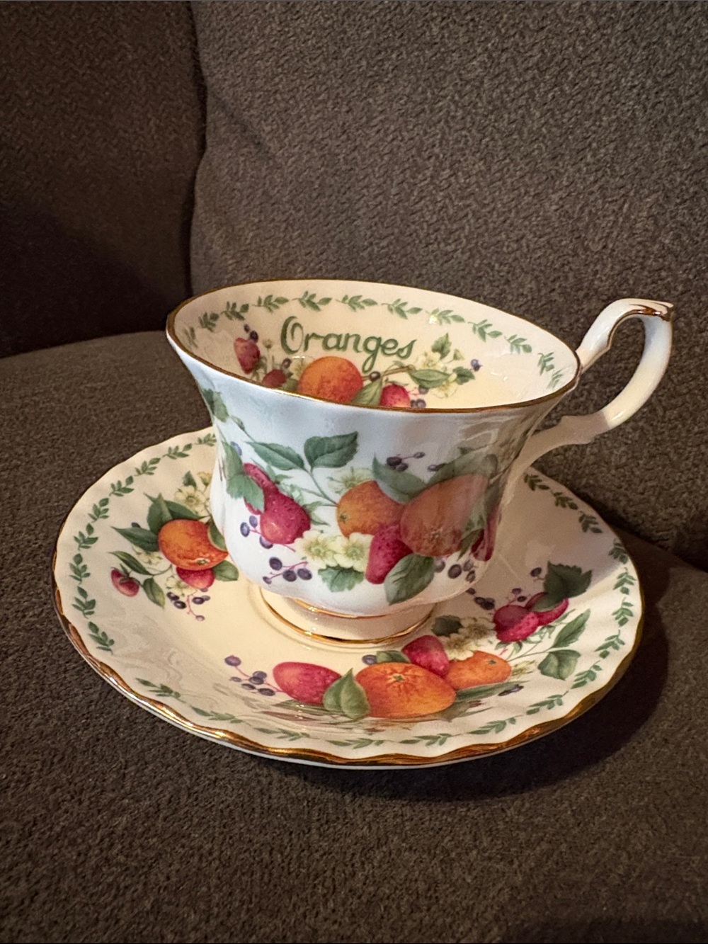 Royal Albert Tea Cup & Sauces Set Covent Garden Fruit Series Oranges